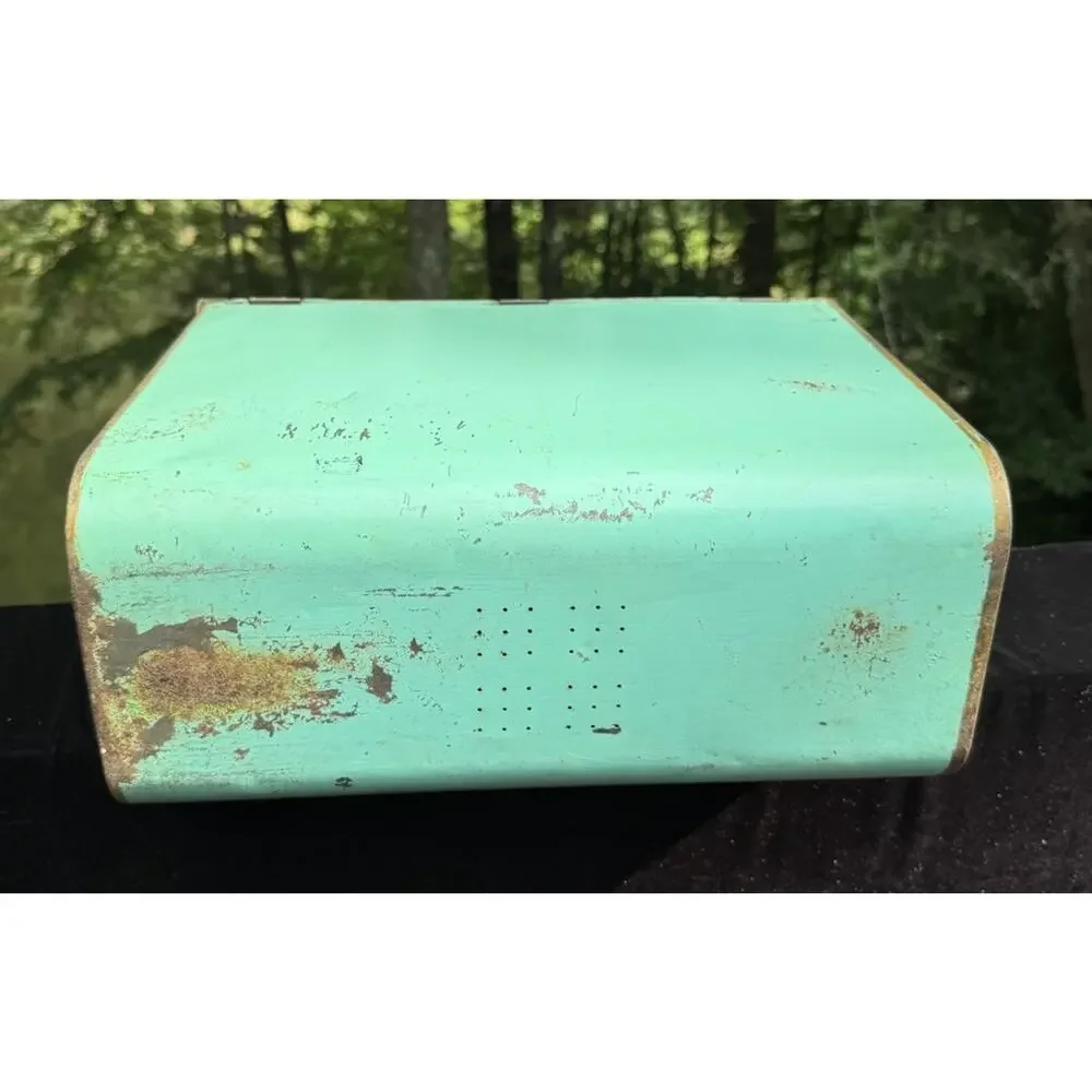 Vintage 1950’s Ransburg Metal Bread Box Locking Lid All Original